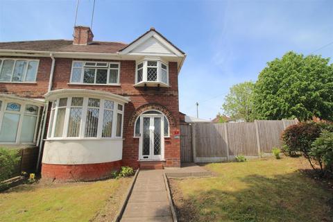 3 bed property, in Arden Oak Road, £300,000