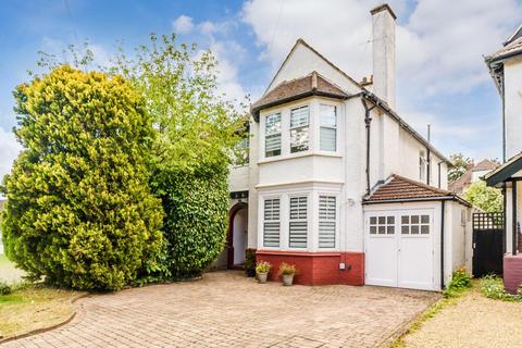 4 bed property, in Denham Road, £1,200,000