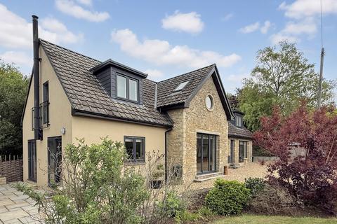 3 bed property, in Fairwood Road, £575,000
