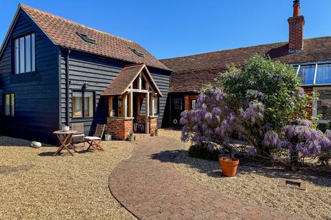 6 bed property, in Landermere Road, £1,250,000