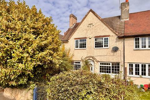 3 bed property, in 12. Quarry Lane, £28,000
