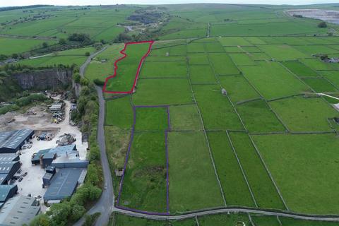 Studio, in Lot A, £20,000