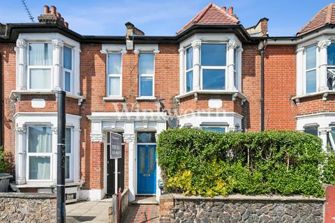 3 bed property, in Philip Lane, £699,950