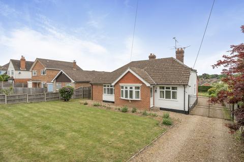 3 bed property, in Bearwood Road, £795,000