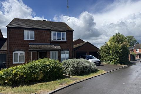 2 bed property, in King James Way, £325,000