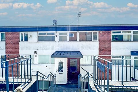 2 bed property, in View Drive, £130,000