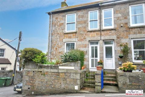 2 bed property, in Parc Terrace, £215,000
