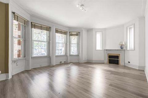 2 bed property, in 38 Trebovir Road, £1,300,000