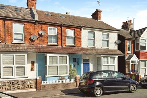 3 bed property, in Dudley Road, £295,000