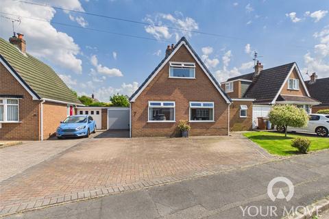 4 bed property, in Lear Drive, £325,000