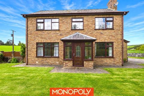 4 bed property, in Pen Y Graig Bach, £625,000
