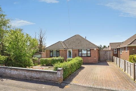3 bed property, in Rugby Road, £425,000