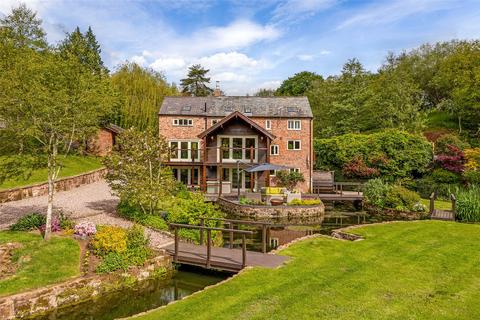 4 bed property, in Oldcastle Mill Lane, £1,100,000