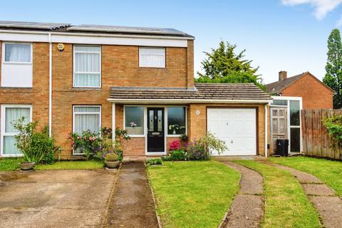 3 bed property, in Flamborough Close, £320,000