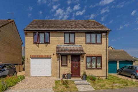 4 bed property, in Michael Pyms Road, £475,000