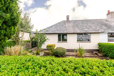 2 bed property, in 9 Glebe Terrace, £125,000