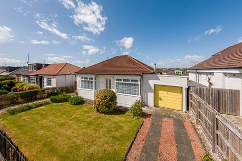 2 bed property, in Etive Drive, £325,000
