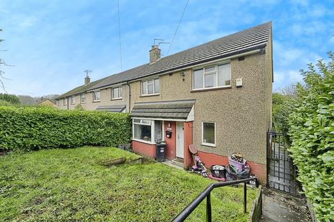 3 bed property, in Longhouse Road, £85,000