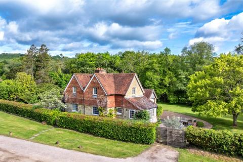 4 bed property, in Wardley Green, £1,695,000
