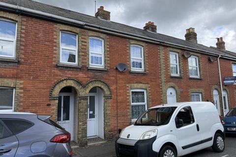 2 bed property, in 20 Caesars Road, £115,000