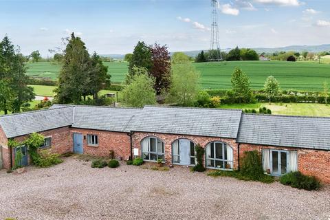 3 bed property, in Old Marton, £450,000