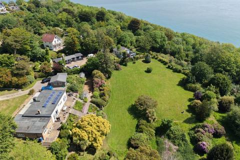 4 bed property, in Silver Retreat, £150,000