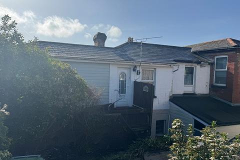 1 bed property, in Corner Cottage, £45,000