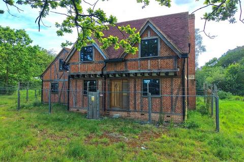 Studio, in Cosy Nook, £575,000