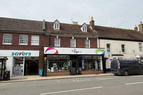 Studio, in 5 North Street, £260,000