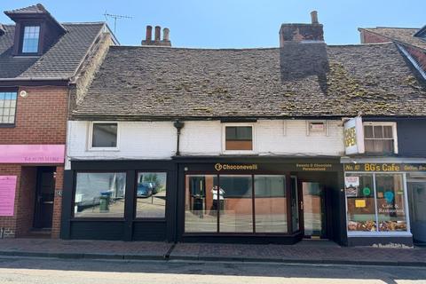 3 bed property, in 12-14 East Street, £180,000