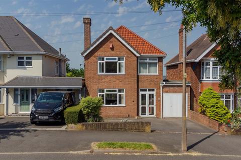 3 bed property, in Beckman Road, £480,000