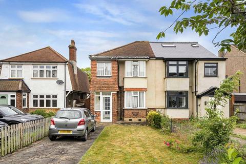 3 bed property, in High Road, £450,000