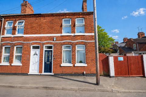 3 bed property, in Robinson Road, £225,000