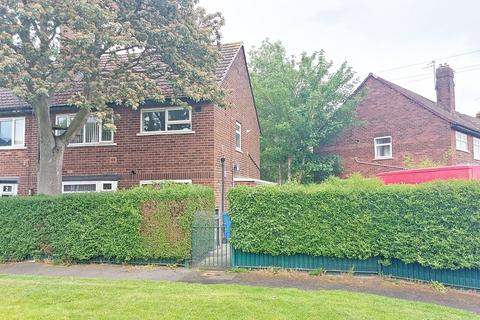 1 bed property, in Frank Street, £75,000