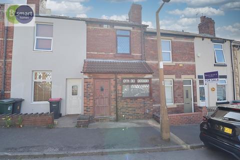 3 bed property, in Wortley Avenue, £95,000