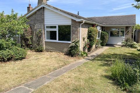 3 bed property, in Deal Way, £350,000