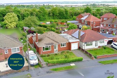 3 bed property, in Western Drive, £240,000