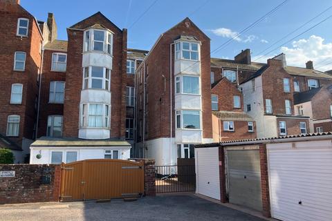 1 bed property, in Morton Crescent Mews, £160,000