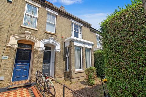 4 bed property, in Dereham Road, £290,000