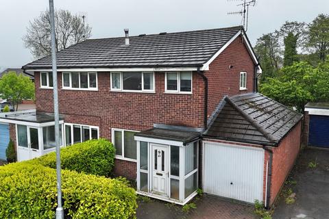 3 bed property, in Ness Grove, £125,000