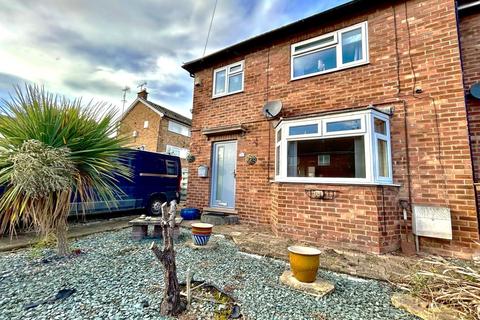 3 bed property, in Fordlands Crescent, £260,000