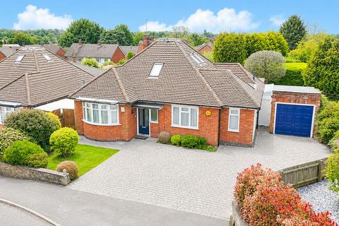 4 bed property, in Wayside Drive, £560,000