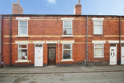 2 bed property, in Hugh Street, £140,000