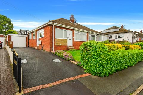 2 bed property, in Snipewood, £220,000