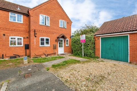 3 bed property, in Thorne Way, £170,000