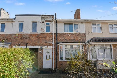 3 bed property, in 102, £58,000