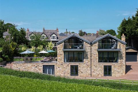 4 bed property, in The Shieling, £1,100,000