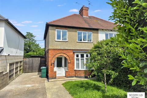 3 bed property, in 160 Doles Lane, £165,000