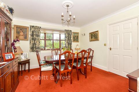 3 bed property, in Colestock Road, £1,000,000
