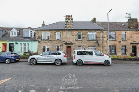 2 bed property, in 0/1, £65,000